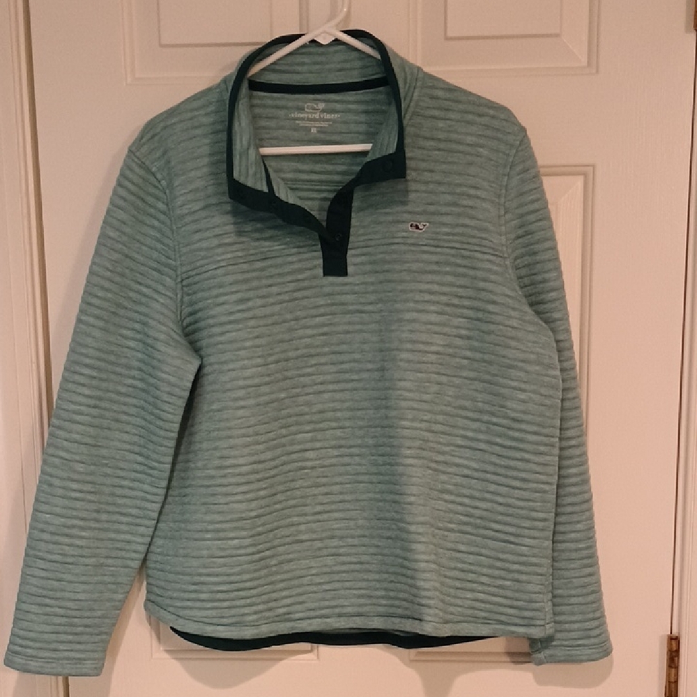 Vineyard Vines Seafoam Green Quilted Quarter-Zip Pullover with Dark Green Trim